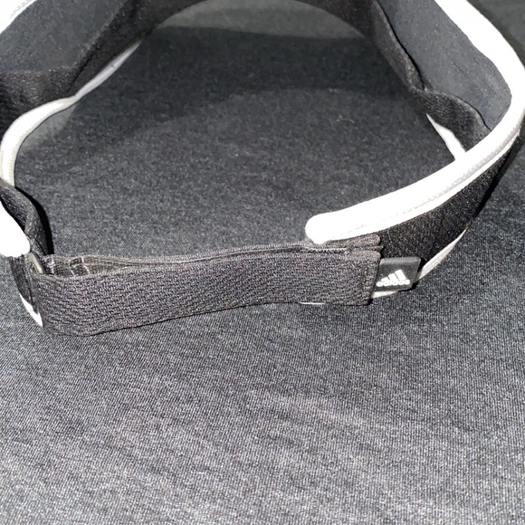 Adidas visor - Picture 2 of 3